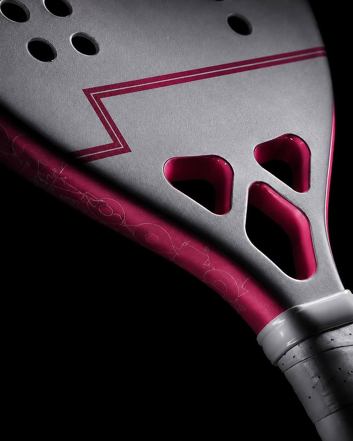 Tricolore aria racket